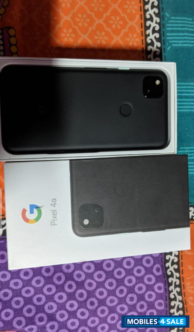 Black Google  pixel 4a