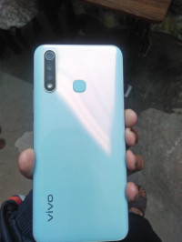 Vivo Y-series Y19