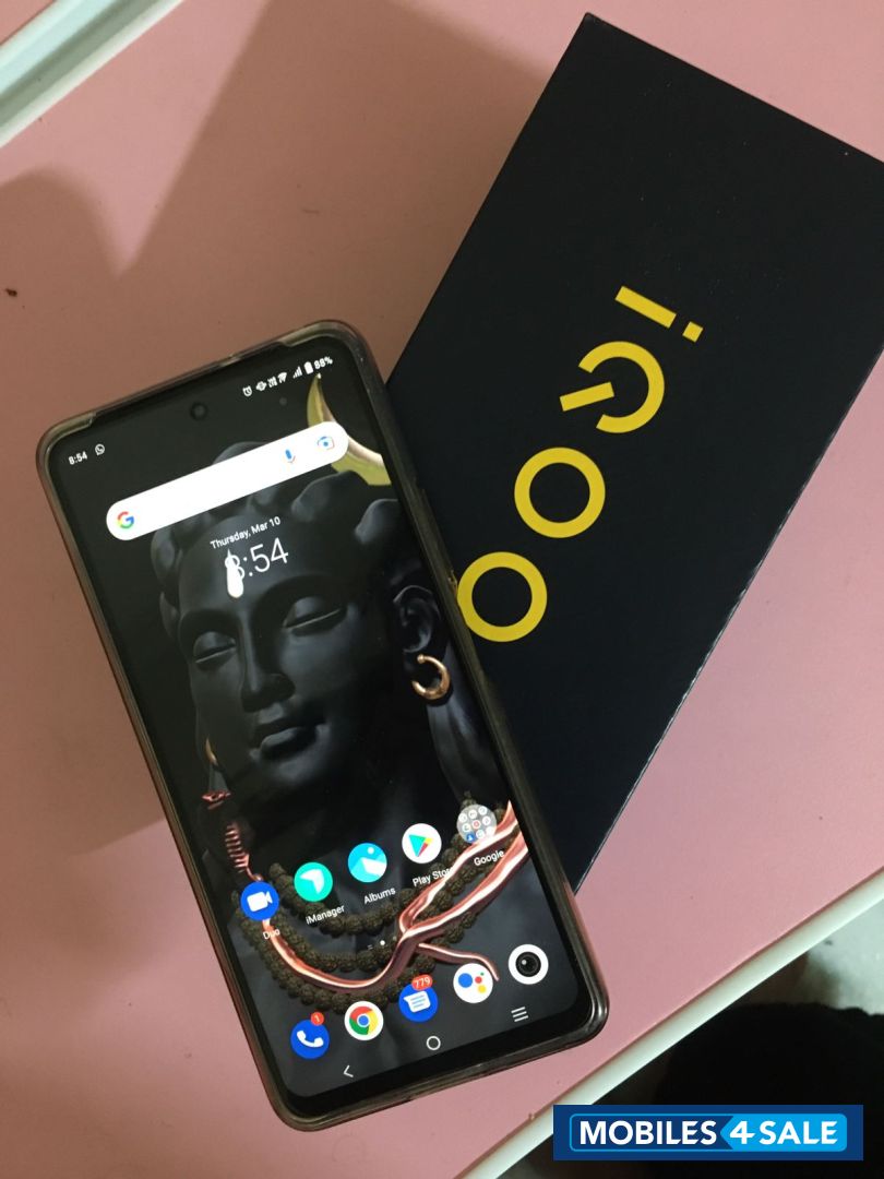 iQOO Iqoo z5 (8+128) iQOO Iqoo z5 (8+128)