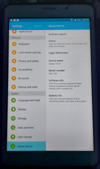 White Samsung  Galaxy Tab 7