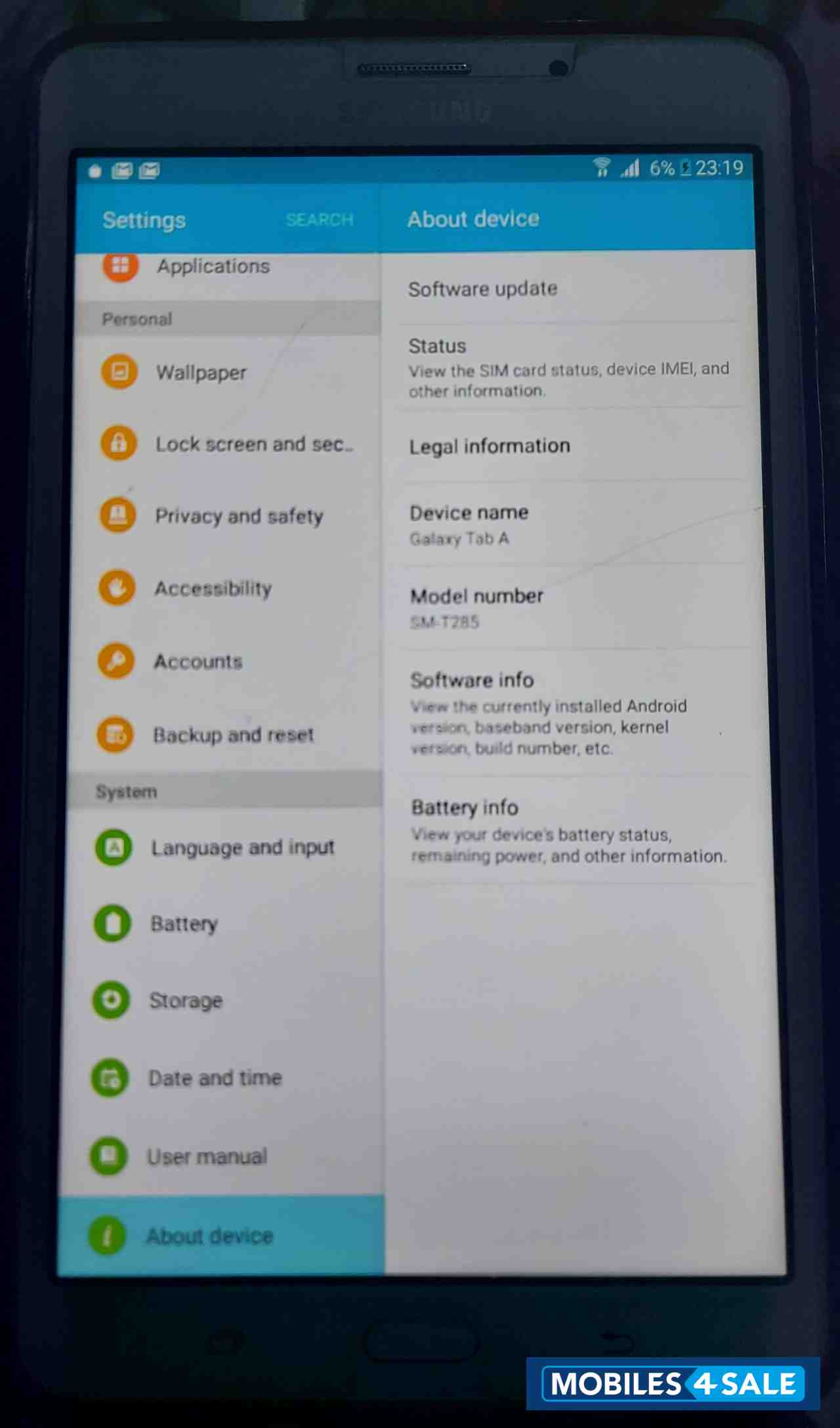 White Samsung  Galaxy Tab 7