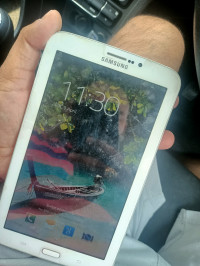Samsung  GALAXY TAB 3