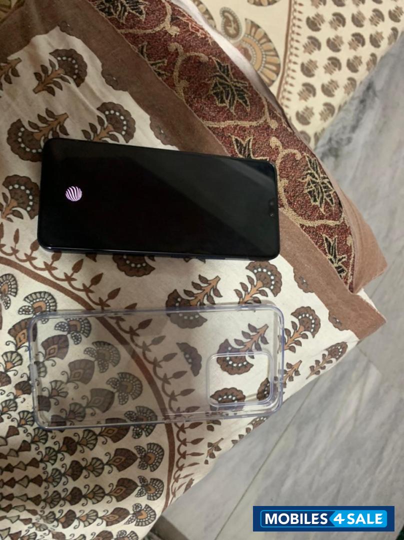 Black Vivo V-series V23 5g