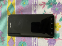 Black Samsung Galaxy J7 Prime