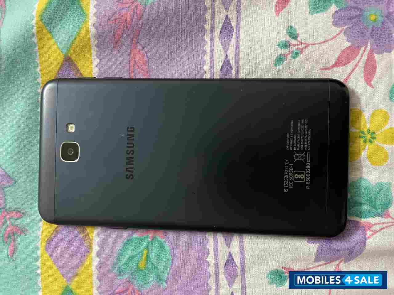 Black Samsung Galaxy J7 Prime