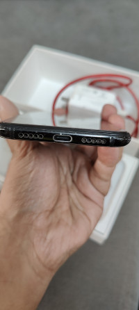 Black OnePlus  OnePlus 6t