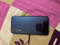 Vivo  Y17