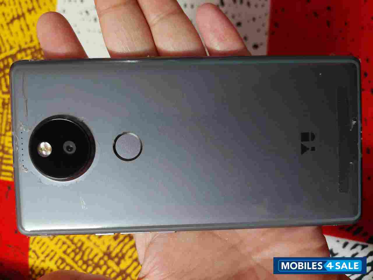 Micromax  yu yutopia