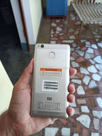 Xiaomi  Redmi 3s