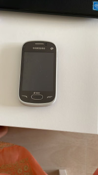 Samsung  Rex 70 GT-S3802