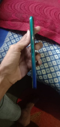 Vivo  Vivo Z1 Pro