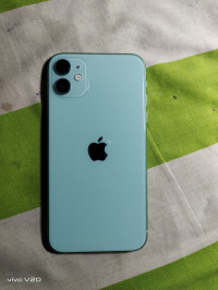Apple  iPhone 11