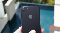 Black Apple iPhone 7