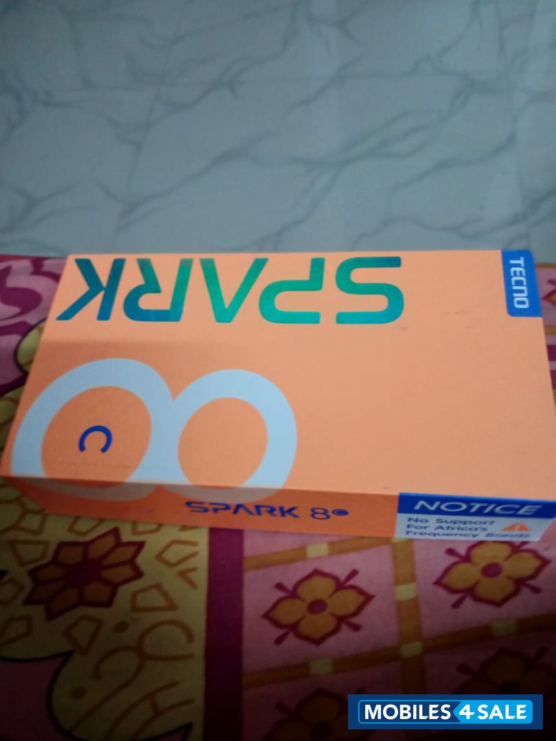 Tecno  Spark 8C