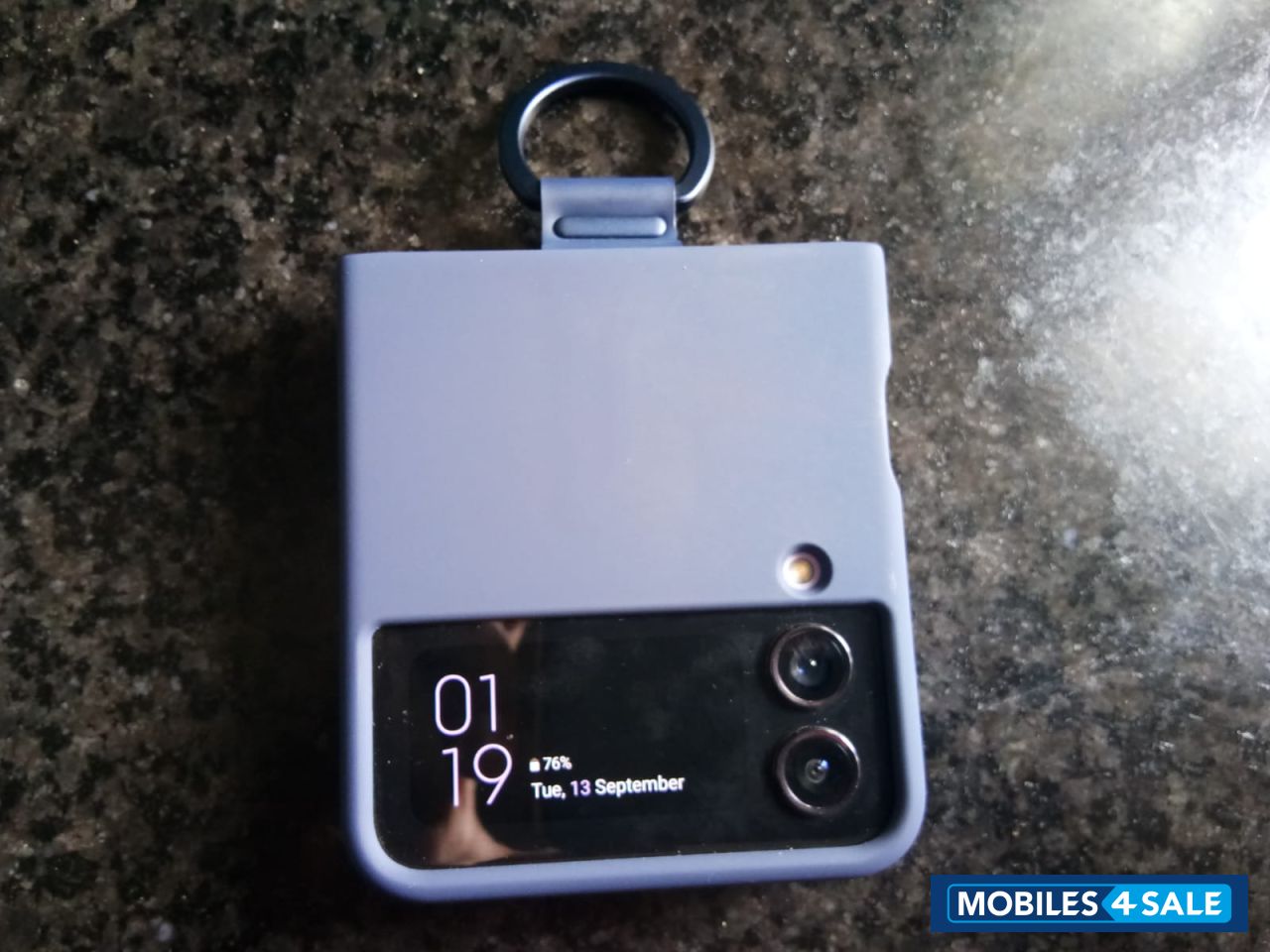 Samsung  Galaxy z4flip