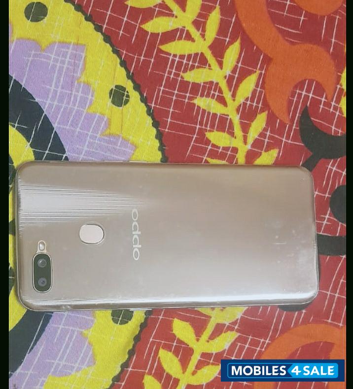 Silver Oppo  A7