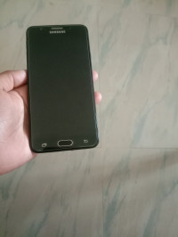 Samsung  Galaxy J7 prime