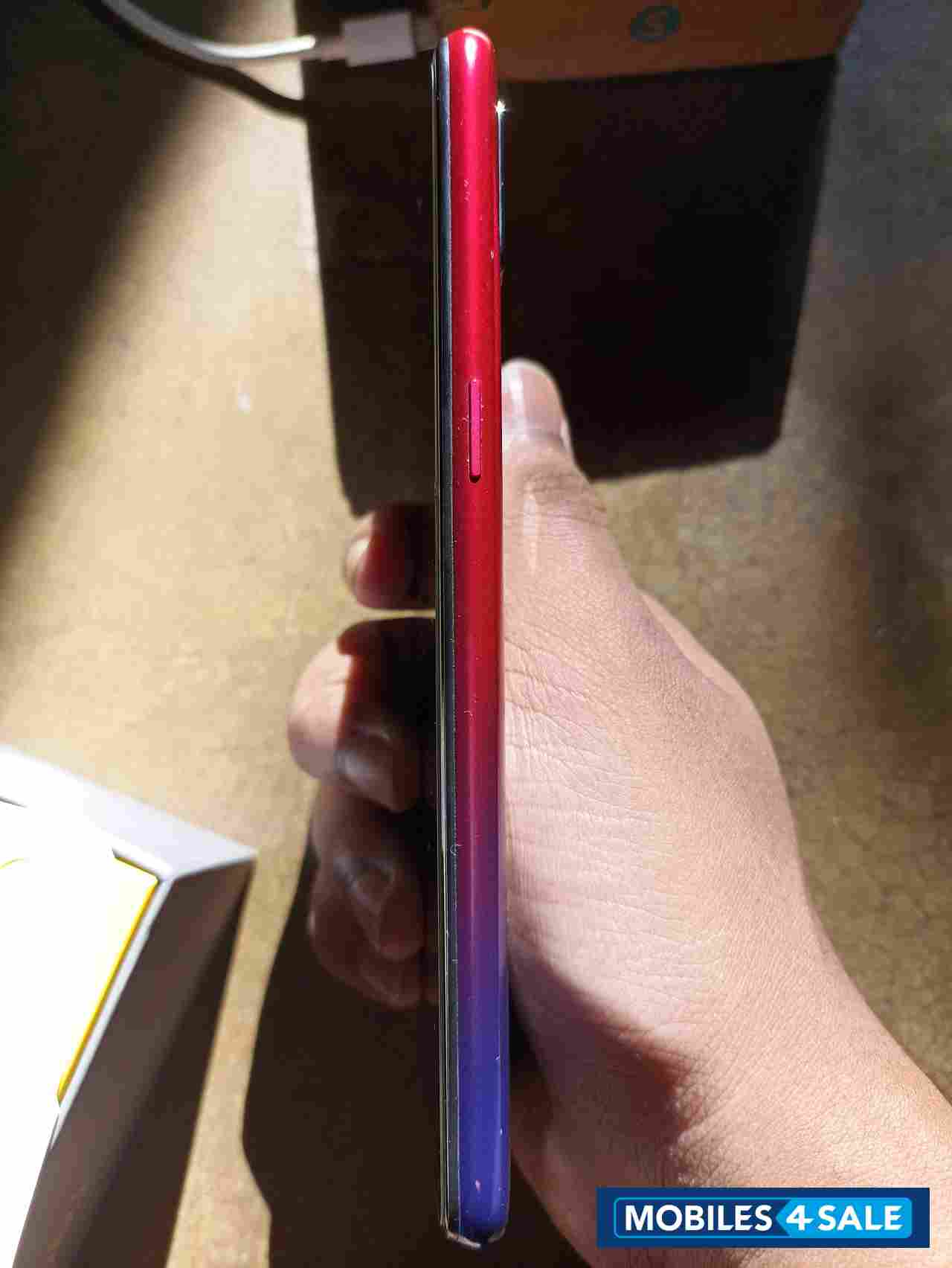 Diamond Red Realme Realme 3 (3+32)