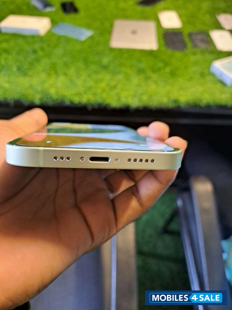 Mint Green Apple  iPhone 12