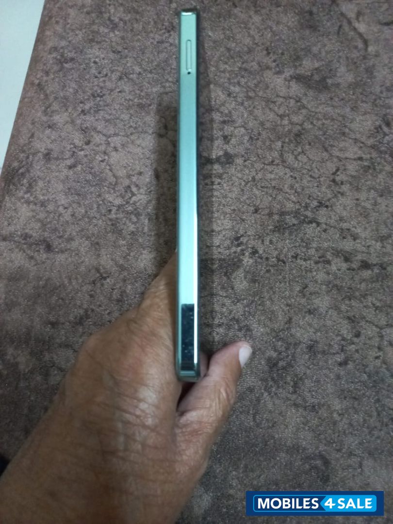 Green Tecno  Camon 19 pro 5g green