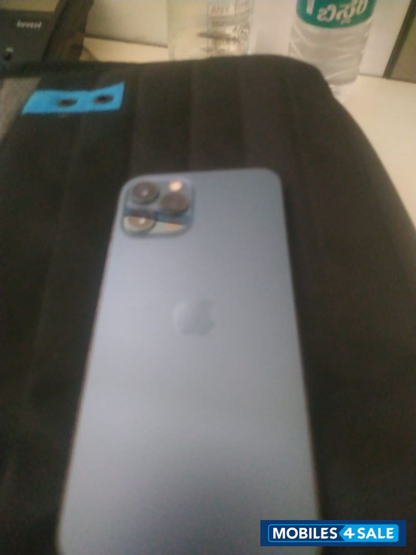 Apple 12 pro Apple 12 pro