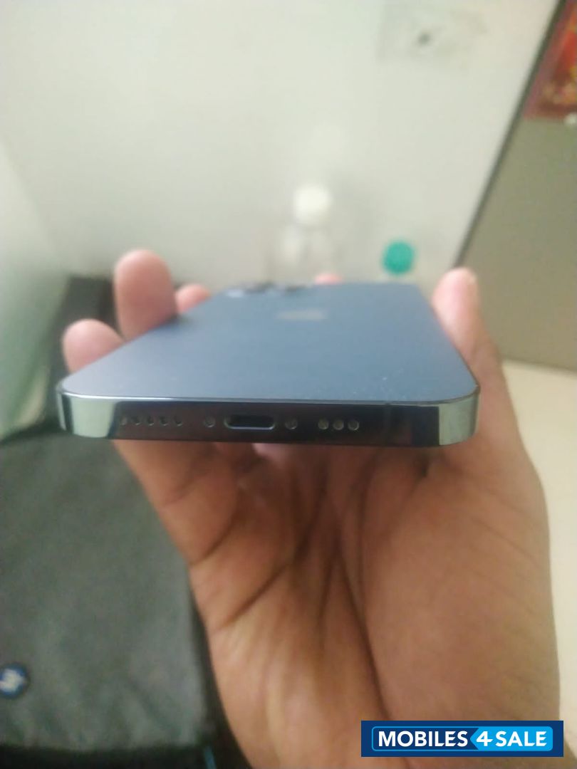 Apple 12 pro Apple 12 pro