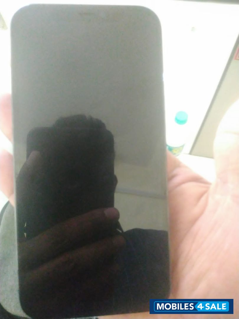 Apple 12 pro Apple 12 pro