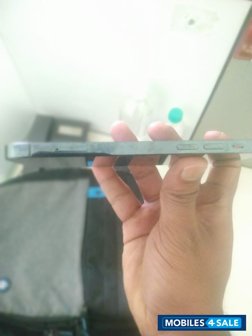 Apple 12 pro Apple 12 pro