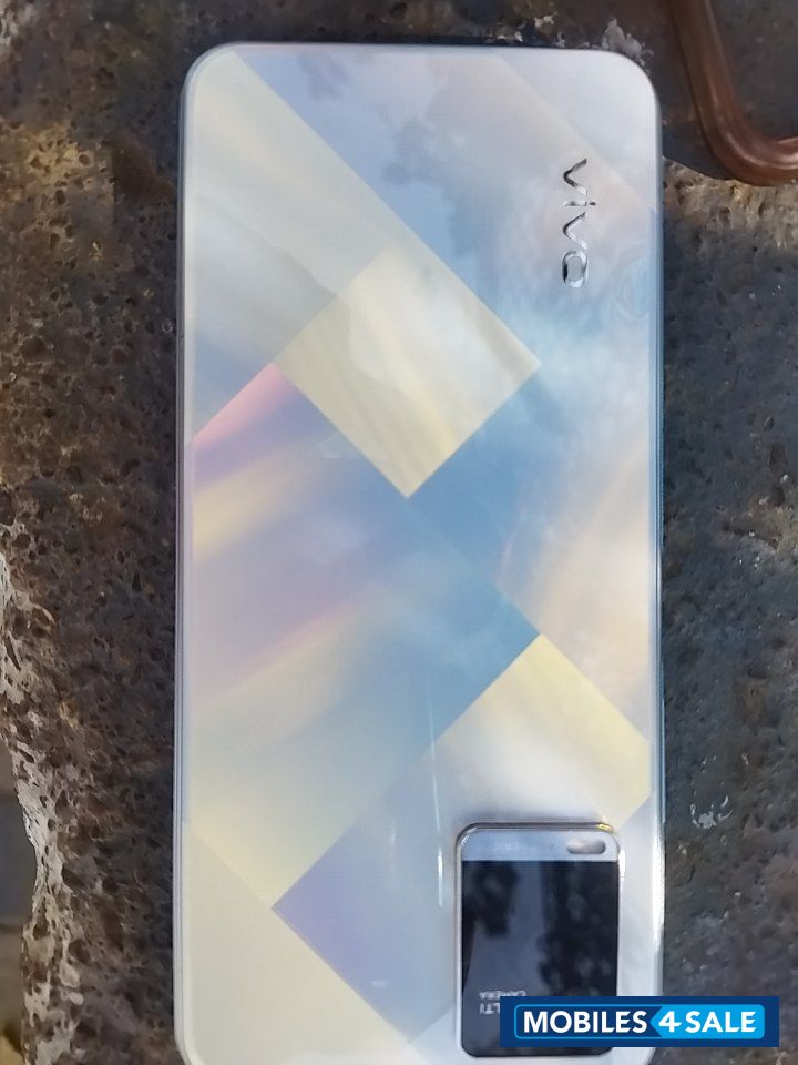 Vivo Y21