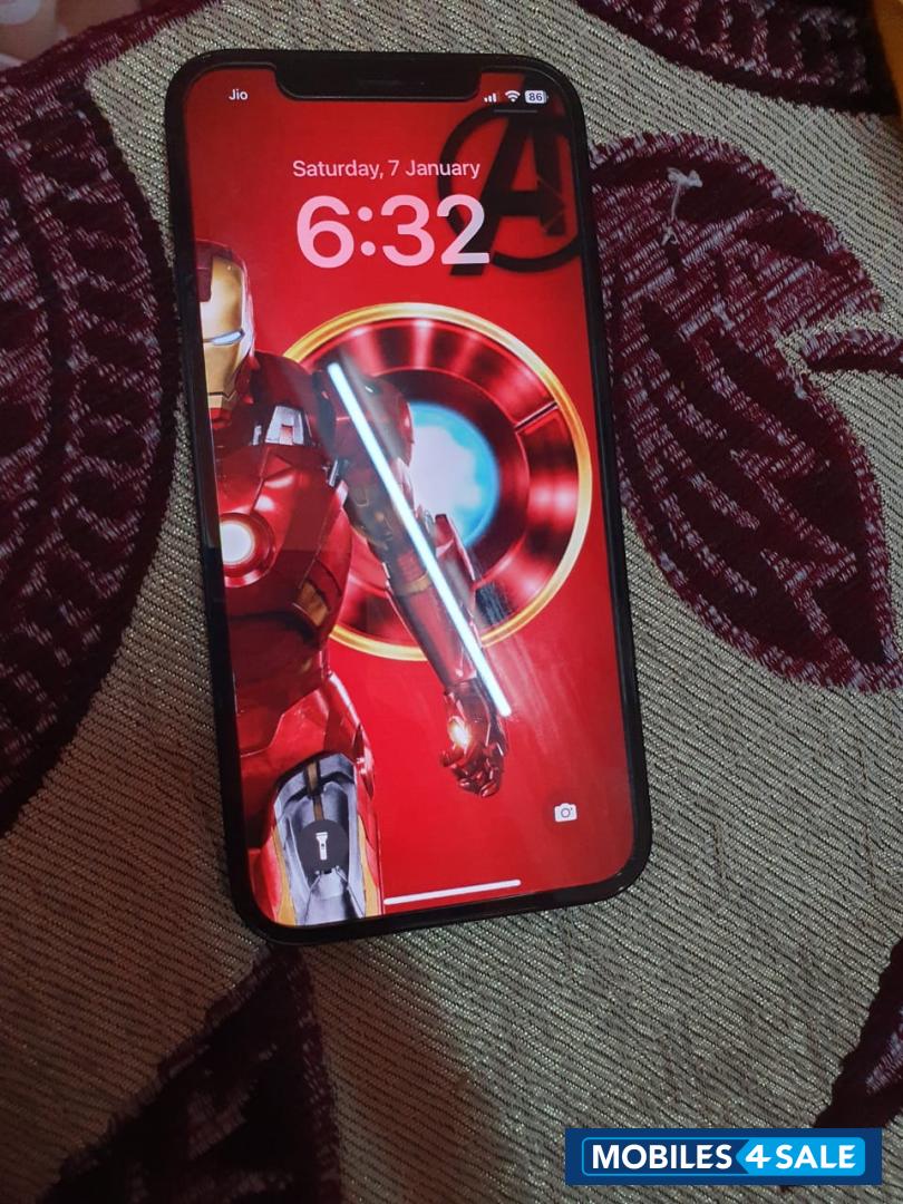 Apple 12 pro Apple 12 pro