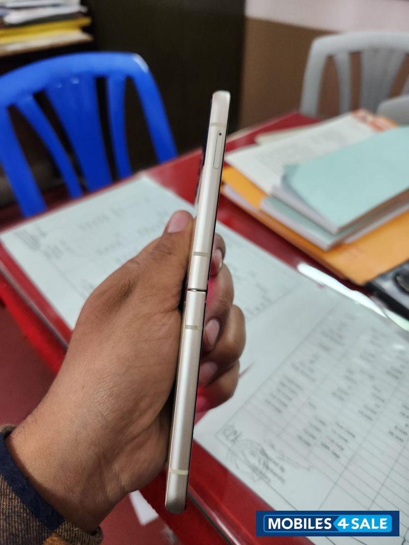 Samsung flip 3 5g Samsung flip 3 5g