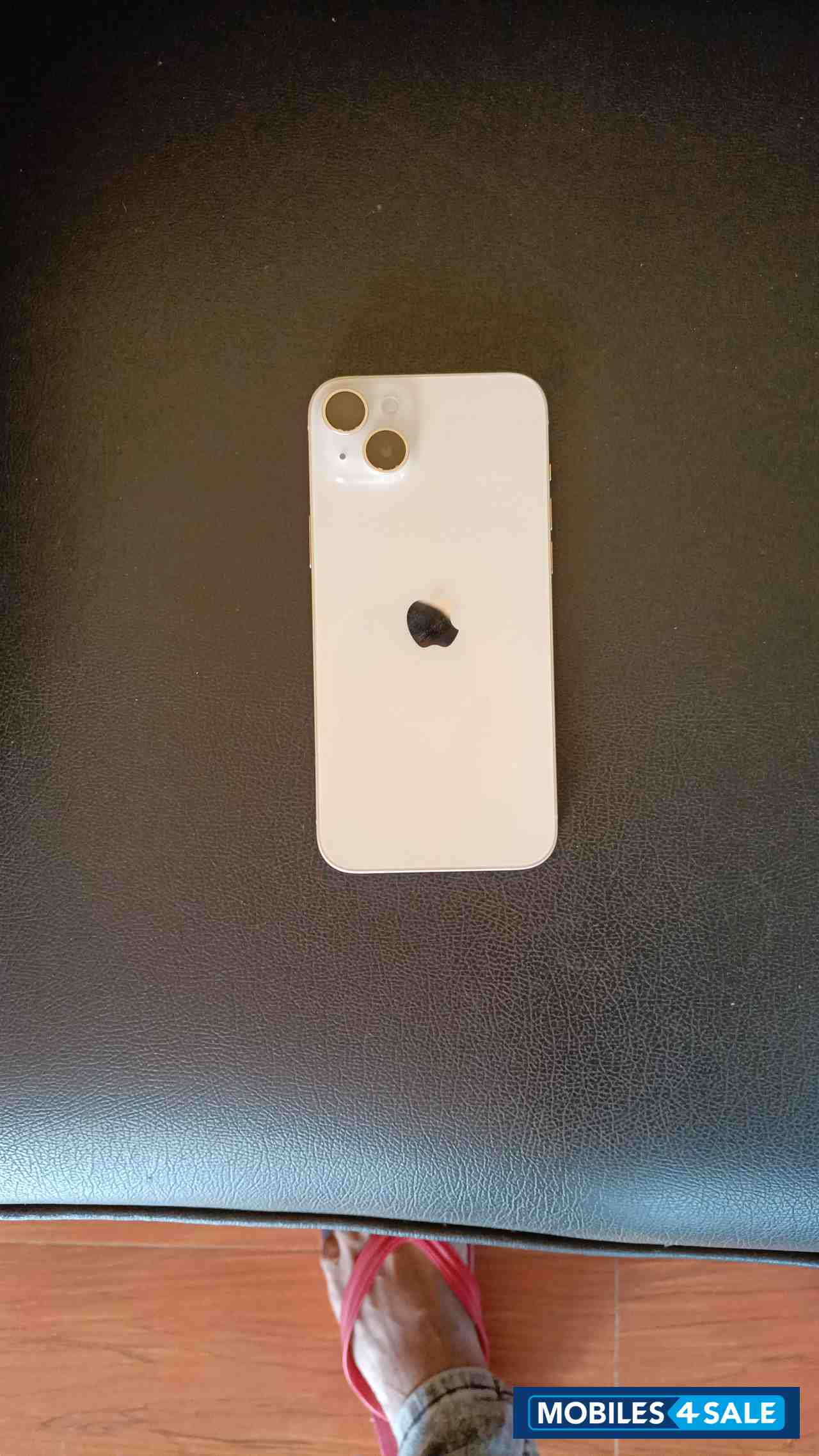 White Apple  iPhone 14 plus