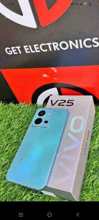 Vivo  V 25