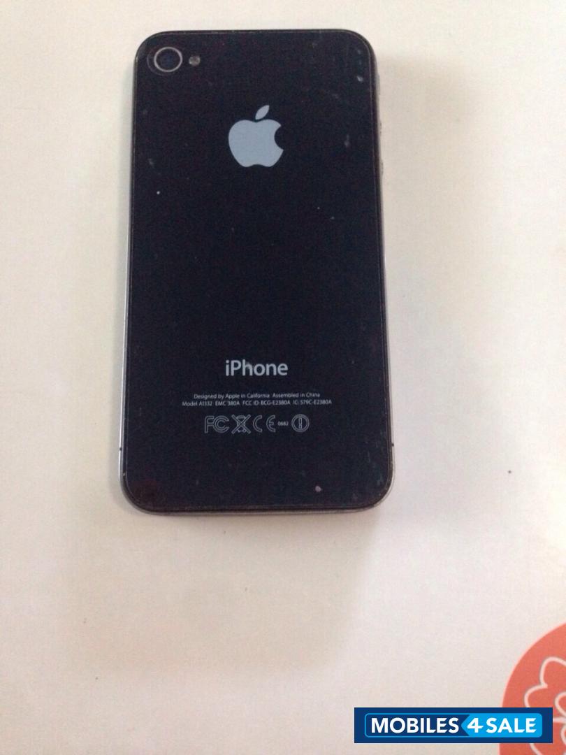 Black Apple iPhone 4