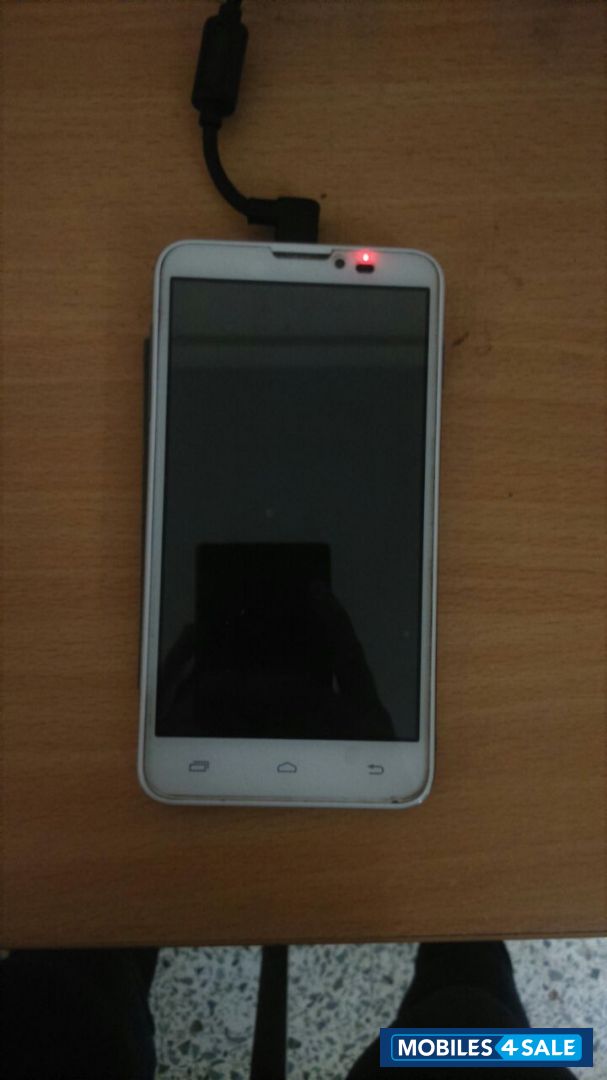 White Micromax Canvas Doodle A111