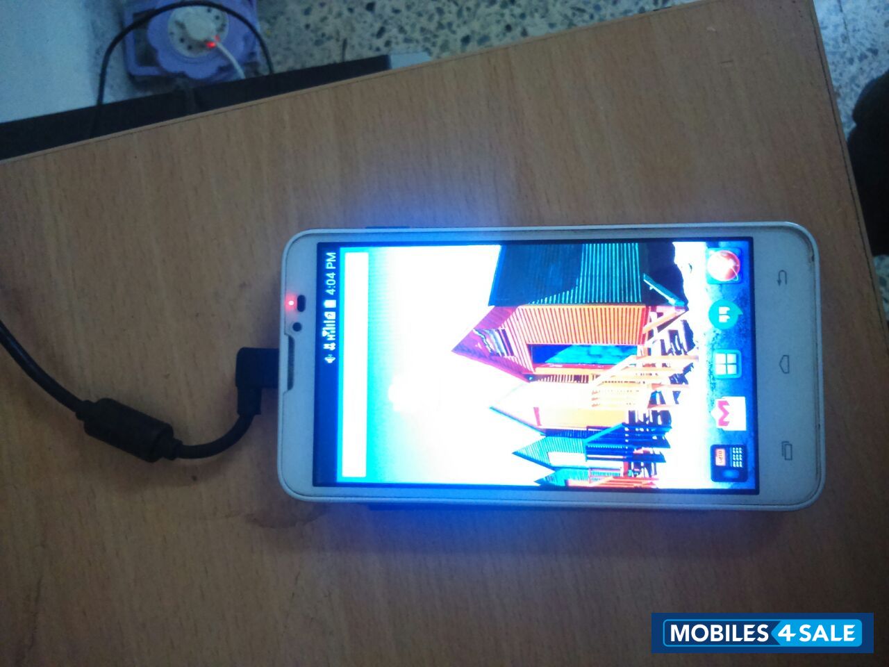 White Micromax Canvas Doodle A111