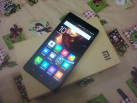 White Xiaomi Redmi Note