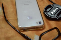 White Apple iPhone 4S