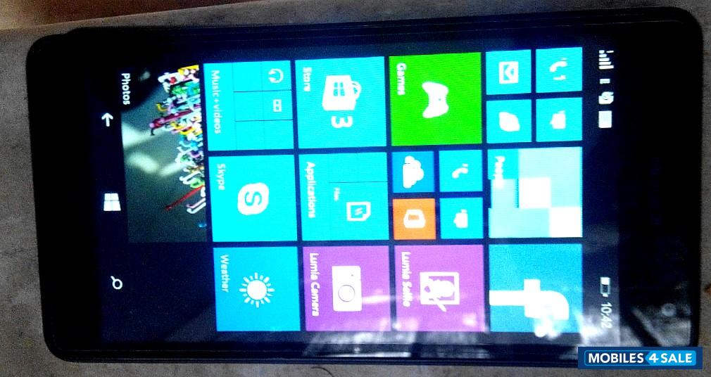 Black Microsoft Lumia 535