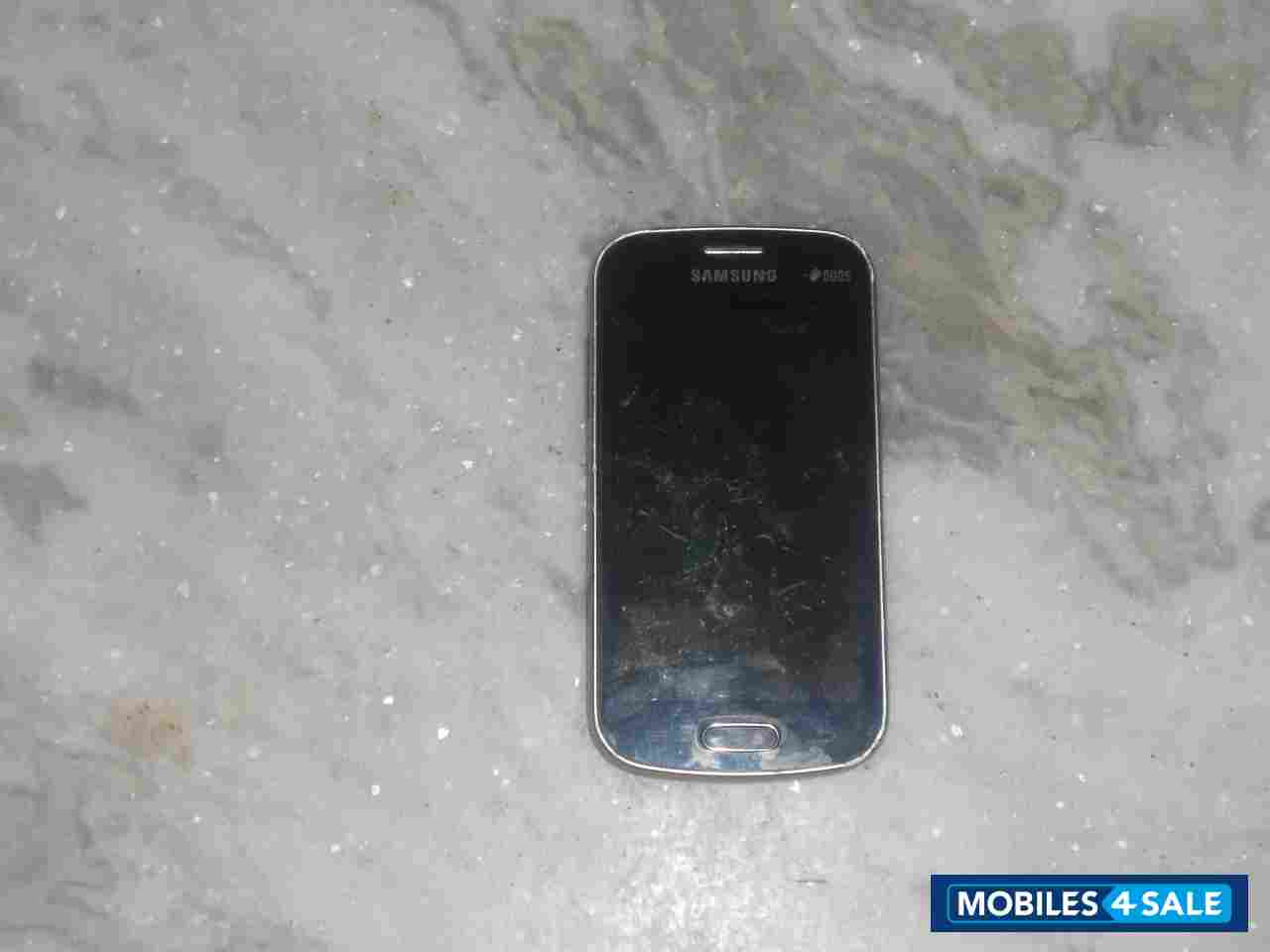 Black Samsung Galaxy Trend