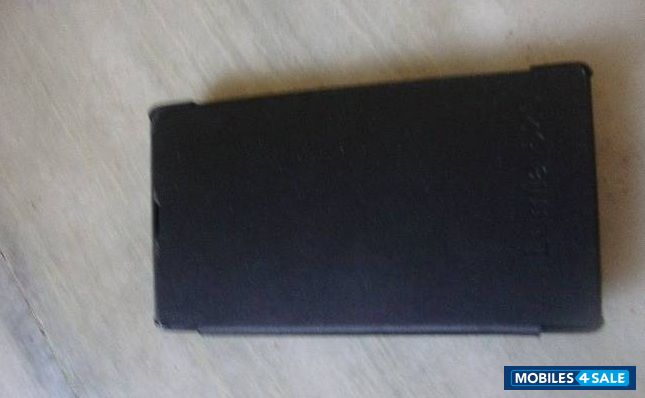 Black Nokia Lumia 520