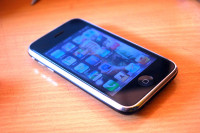Black Apple iPhone 3GS