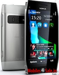 Silver + Black Nokia X7-00