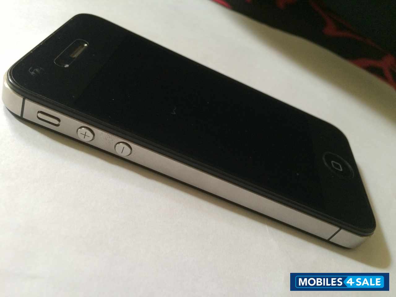 Black Apple iPhone 4S