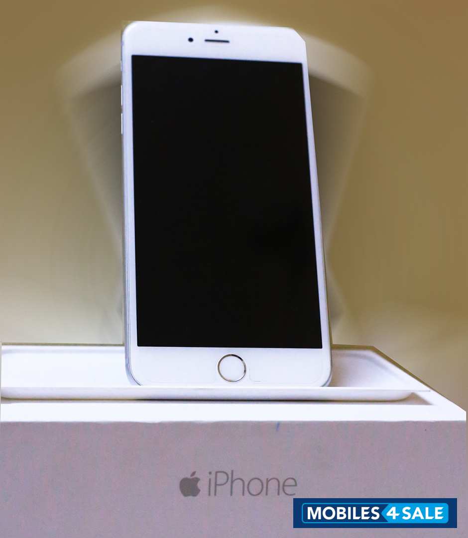 Silver Apple iPhone 6 Plus