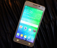 Gold Samsung Galaxy A5 Duos