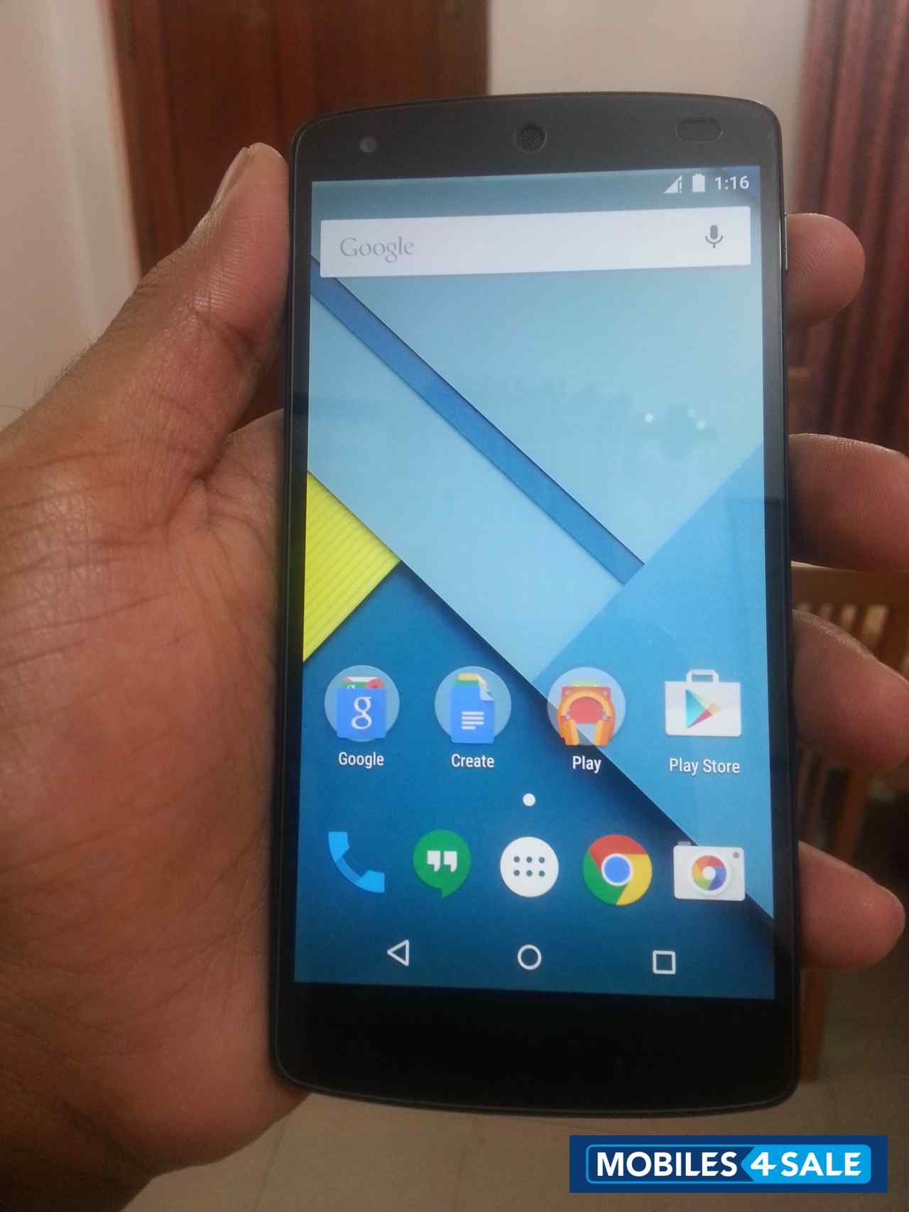 Black Google Nexus 5