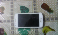 White Samsung GT-series galaxy s7562