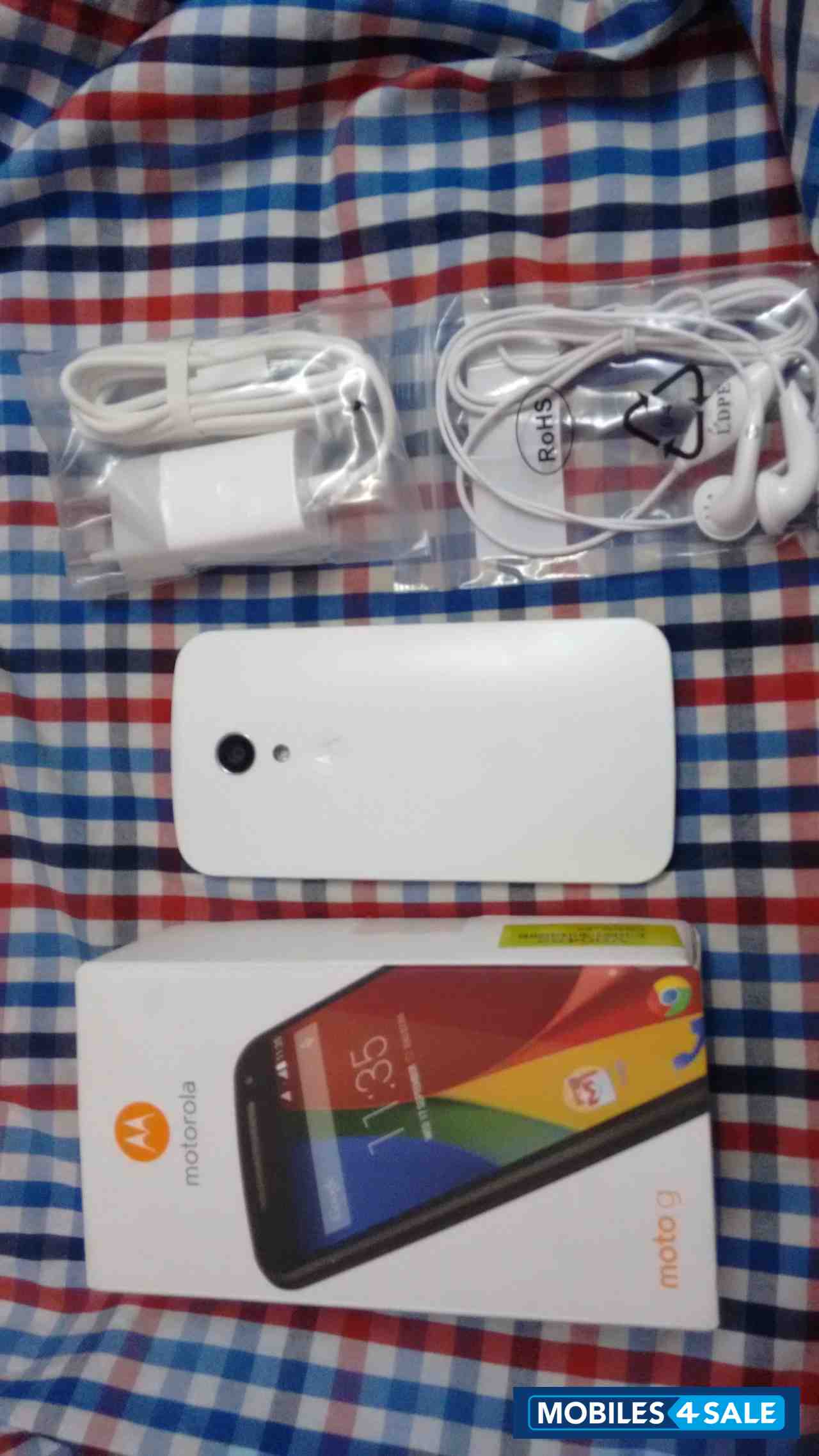 White Motorola MOTO G 2014