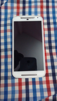 White Motorola MOTO G 2014